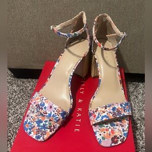 Kelly & Katie Floral Block Heel Sandals - Multicolor